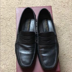To boot New York men’s loafers 8.5